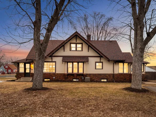 4100 Vera Cruz Ave N, Robbinsdale, MN 55422