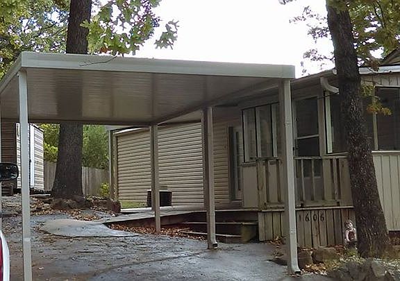 2nd image of 1606 N 36th St