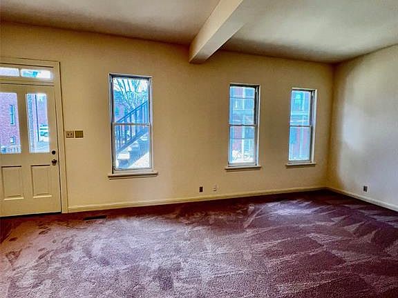 4th image of 2304 S 10th St #R