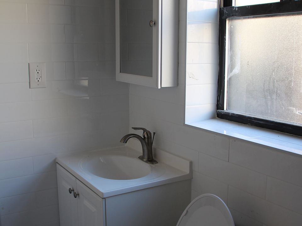 1st image of 723 Park Pl #A