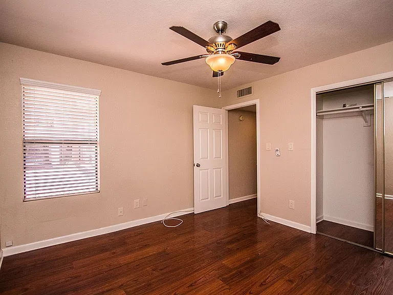 7755 E Thomas Rd #18 — Photo 16
