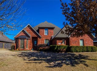 620 N Mulligan Dr, Fayetteville, AR 72704