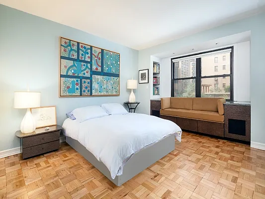 Sold by Sotheby's International Realty | media 12
