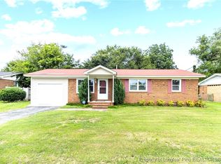 6242 Lansford Dr, Fayetteville, NC 28314