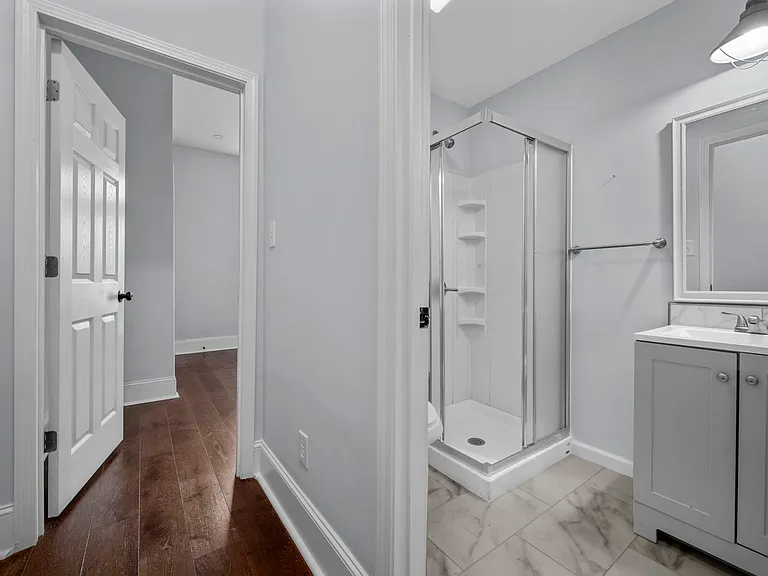 4247 Chouteau Ave — Photo 20