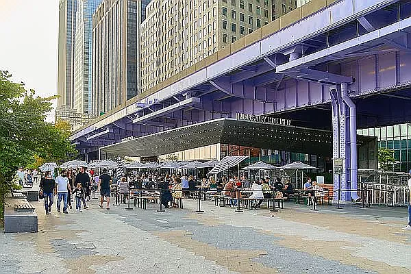 Rented by Living New York | media 26