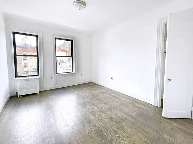840 W End Ave #1F — Photo 1