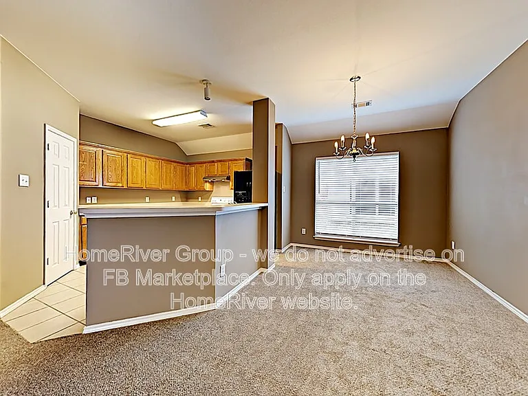 2405 N Brook Dr — Photo 7