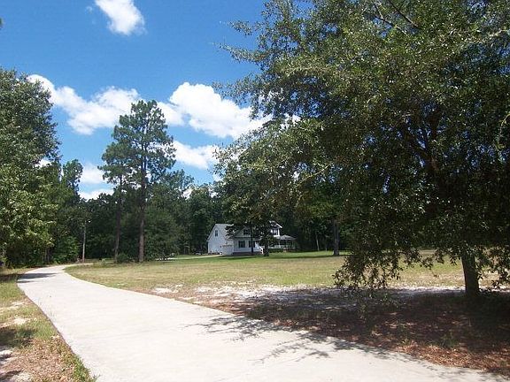 2nd image of 224 Wisteria Dr