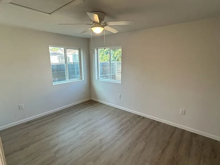714 S F St — Photo 3