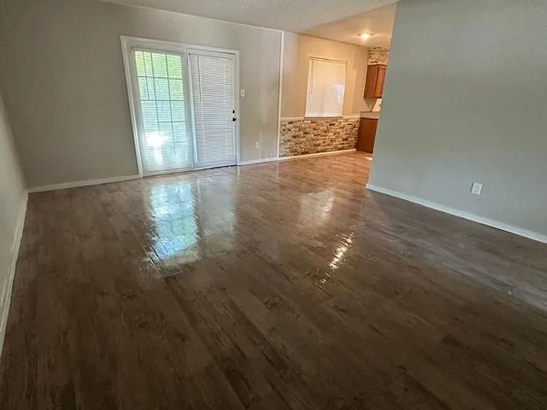 6840 Margaret Dr — Photo 22