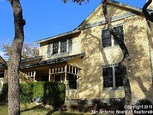 2nd image of 9210 Thornbury St