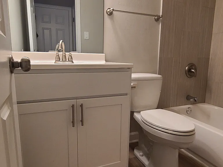 Willowbrook Apartment Homes — Photo 38