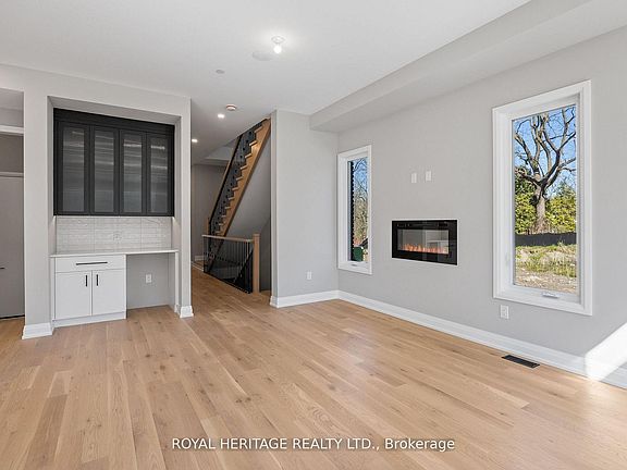 5th image of 25 Inverlynn Way