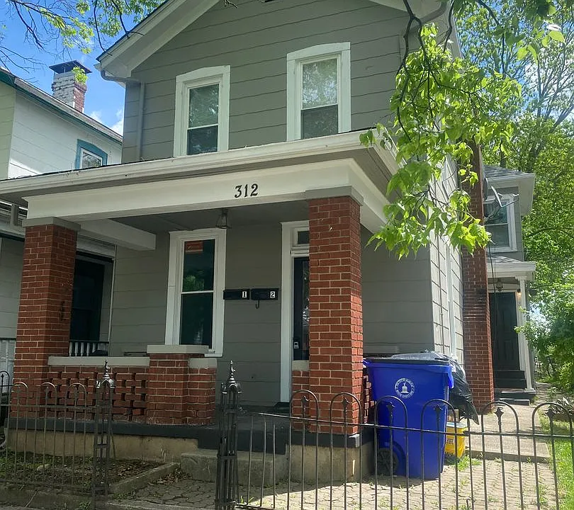 312 N 6th St