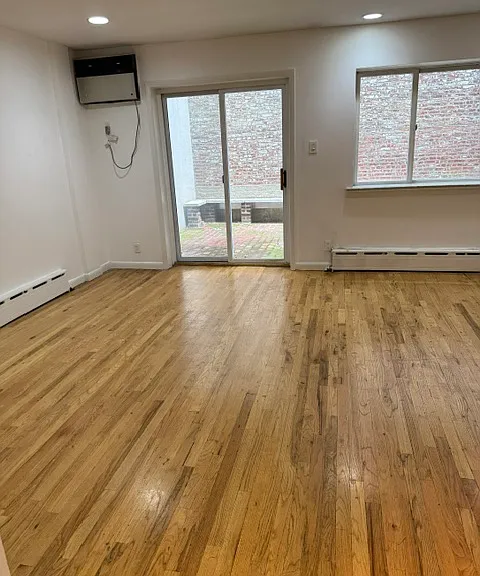 1215 Park Ave #1 — Photo 5