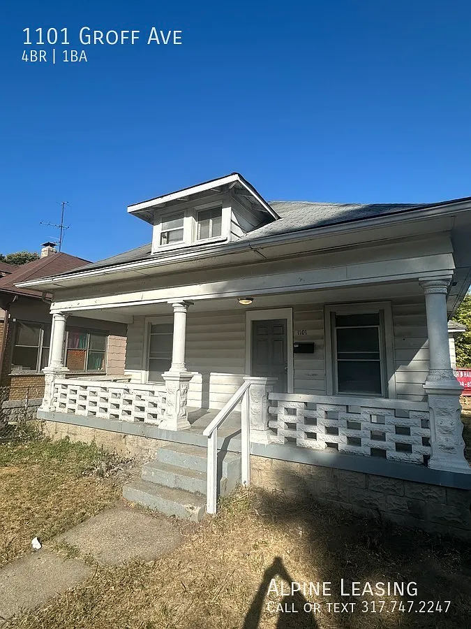 1101 Groff Ave photo 1