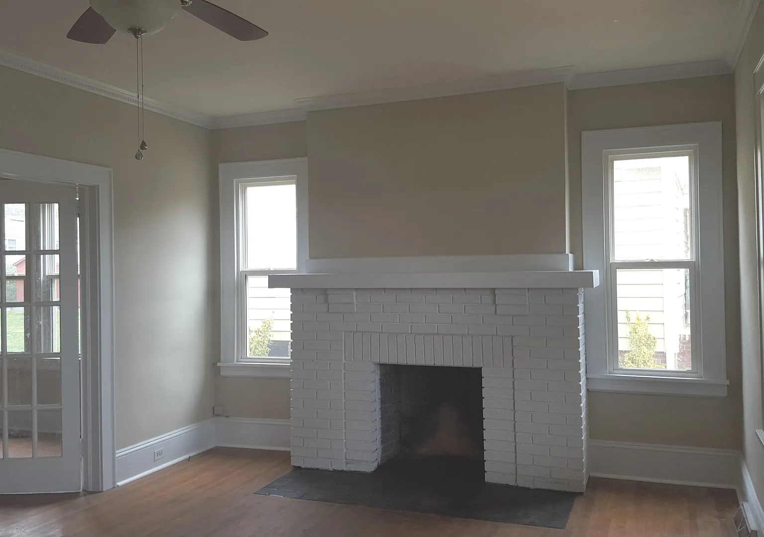 4 Bedroom in Wesley Heights — Photo 2
