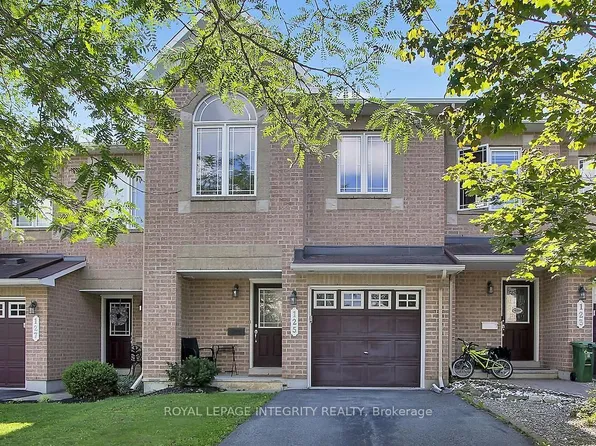 125 Woodmill Ter W, Ottawa, ON K2K 0B8