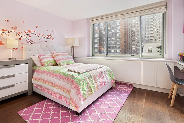 Sold by Douglas Elliman | media 23