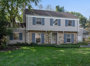 614 Kenilworth Ave, Kenilworth, IL