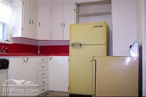 3rd image of 424 18th Ave S