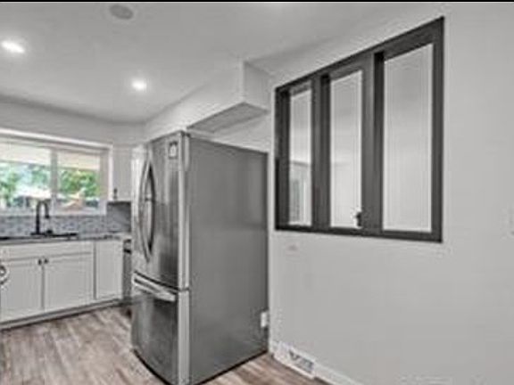 5th image of 4585 S Elati St