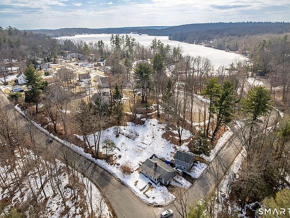 4th image of 167 West West Hill Road