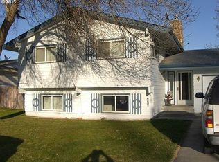 817 SW Mount Adams Ave, Boardman, OR 97818