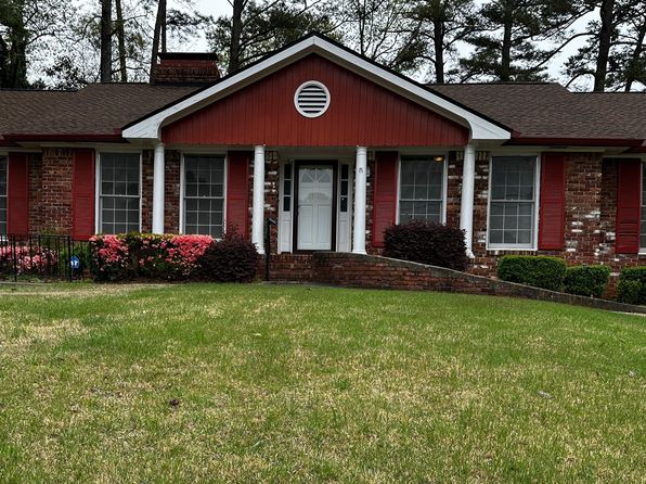 2760 The Fontainebleau SW, Atlanta, GA 30331