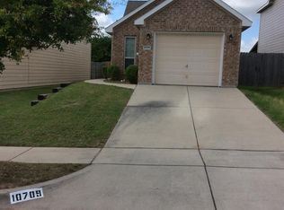 10709 Edgewest Ter, Fort Worth, TX 76108