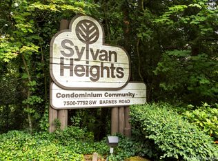 7504 SW Barnes Rd UNIT A, Portland, OR 97225