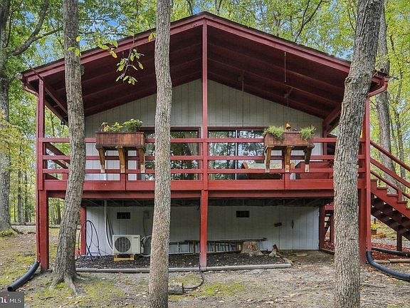 5th image of 63 Turtle Ln
