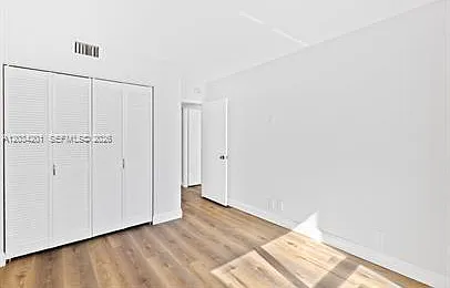 2500 Parkview Dr #1216 — Photo 8