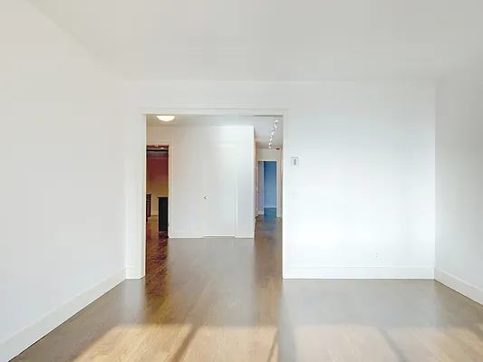 Sold by Sotheby's International Realty | media 3