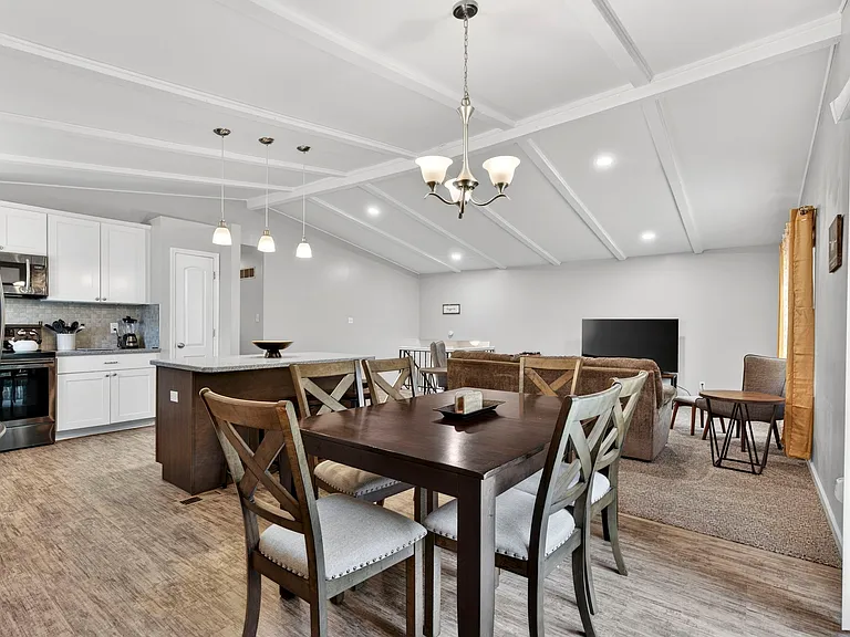 2335 Hempline Ct — Photo 18