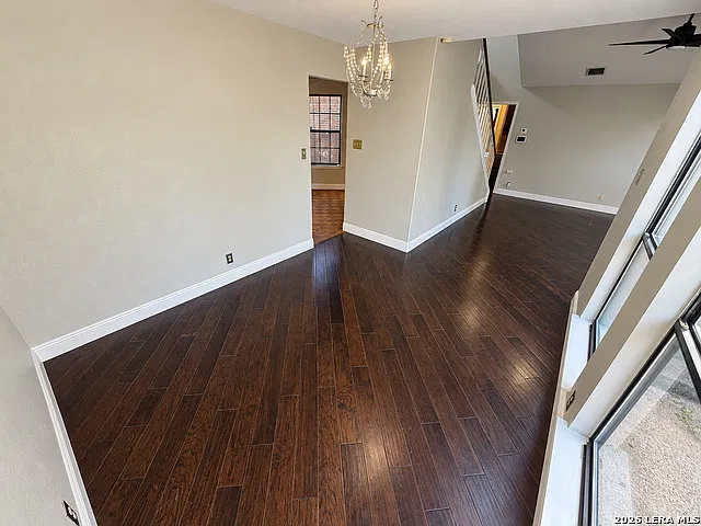 3 bed, 2.0 bath, 1550 sqft, $1,800 — Photo 4