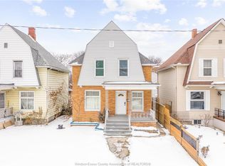 715 Aylmer Ave, Windsor, ON N9A 1V2