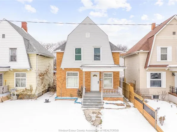 715 Aylmer Ave, Windsor, ON N9A 1V2