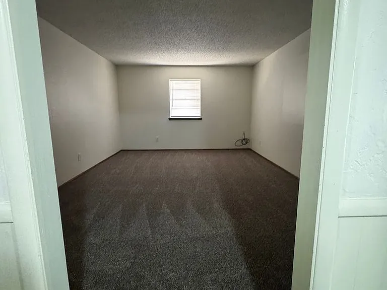3225 N Peebly Dr — Photo 12
