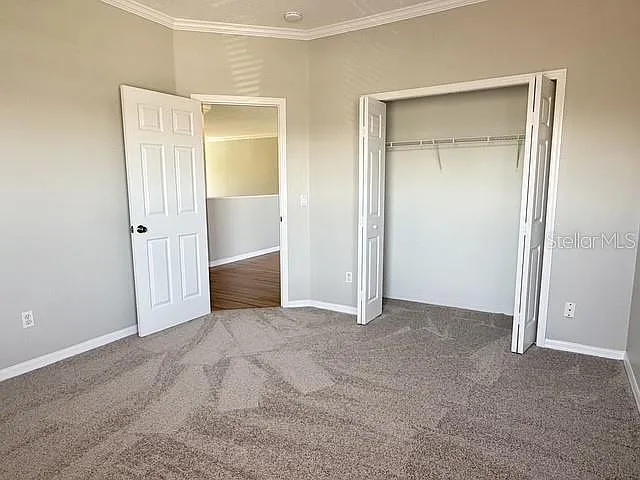2300 The Oaks Blvd — Photo 46