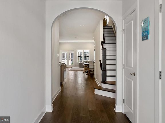 4th image of 30634 Tower Pl #76