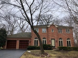 11 Westwood Ln, Lincolnshire, IL