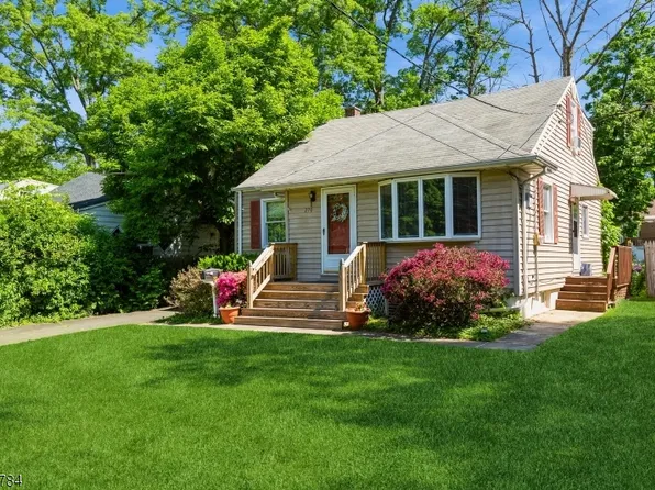 270 Lewis St, North Plainfield Boro, NJ 07060