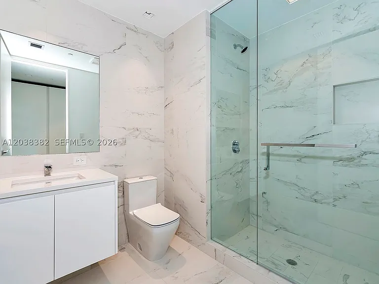 1000 Biscayne Blvd #2002 — Photo 41