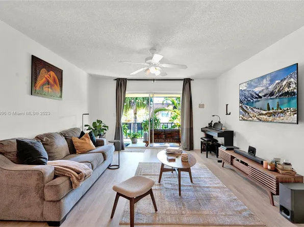 9108 SW 137th Ter #14-3, Miami, FL 33176