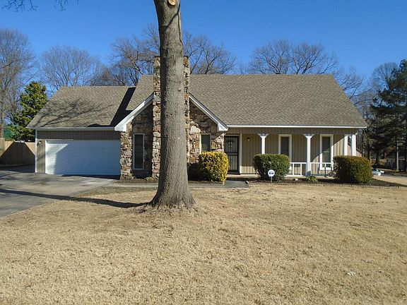 2nd image of 3960 Birch Fork Dr