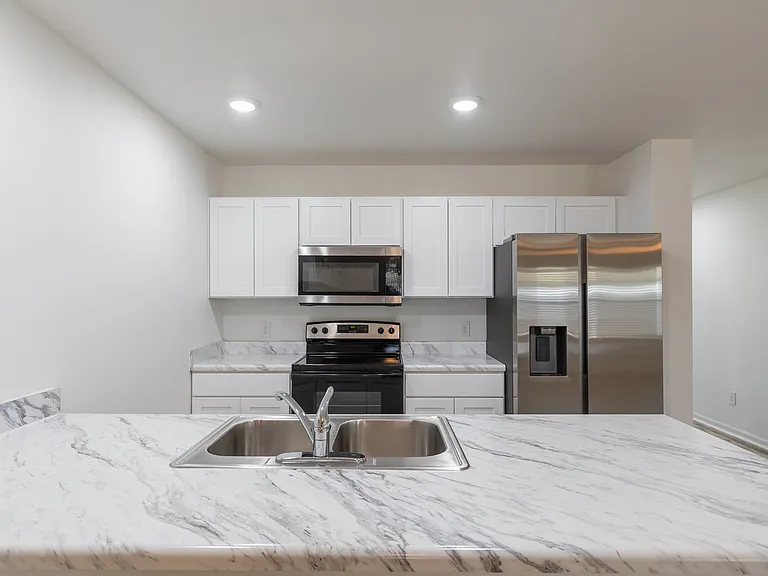 143 Sage Brush Dr — Photo 3