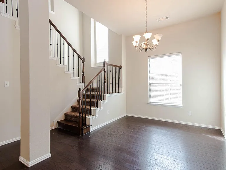 1512 Cockatiel Dr — Photo 28