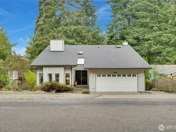 5709 69th Avenue Ct W, University Place, WA 98467